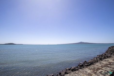 Photo of property in 4/137 Tamaki Drive, Mission Bay, Auckland, 1071