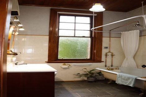 Photo of property in 49 Eglinton Street, Winton, 9720