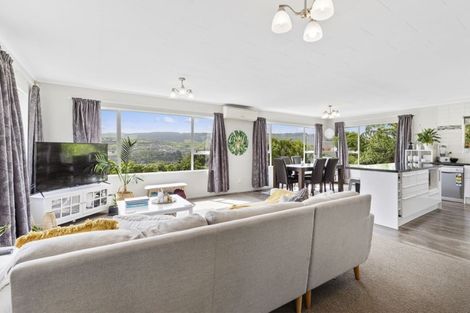 Photo of property in 19 Westhaven Drive, Tawa, Wellington, 5028