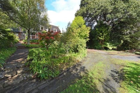 Photo of property in 74 Blue Mountains Road, Pinehaven, Upper Hutt, 5019