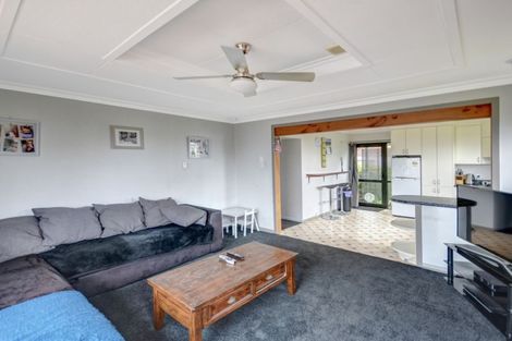 Photo of property in 4 Devonport Street, Green Island, Dunedin, 9018