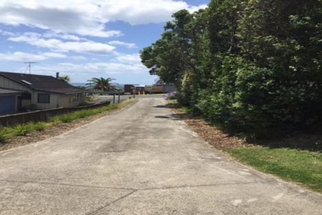 Photo of property in 22 Glenelg Road, Red Beach, 0932