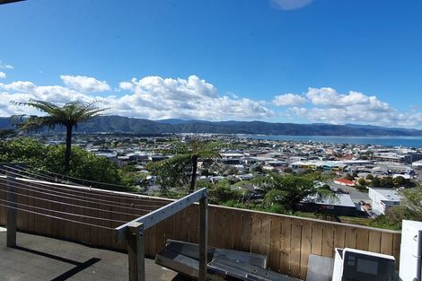 Photo of property in 4 London Road, Korokoro, Lower Hutt, 5012