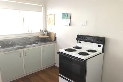 Photo of property in 3/264 Muritai Road, Eastbourne, Lower Hutt, 5013