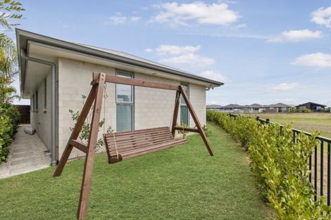Photo of property in 173 The Boulevard, Papamoa Beach, Papamoa, 3118