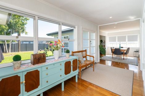 Photo of property in 12 Flanders Avenue, Onekawa, Napier, 4110