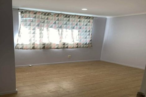 Photo of property in 138 Settlement Road, Papakura, 2110