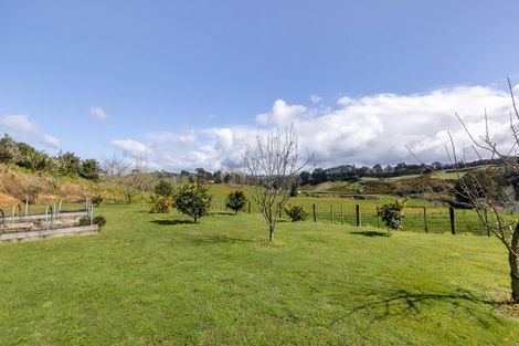 Photo of property in 110 Old Highway, Whakamarama, 3180