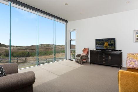 Photo of property in 1340 Papamoa Beach Road, Papamoa Beach, Papamoa, 3118