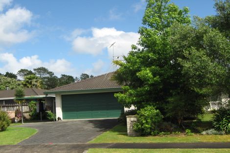Photo of property in 7 Gaylord Place, Conifer Grove, Takanini, 2112