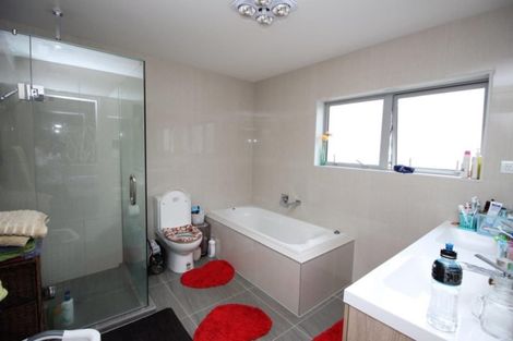 Photo of property in 46 Blacks Road, Greenhithe, Auckland, 0632