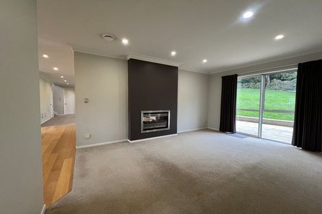 Photo of property in 6 Albertine Place, Greenhithe, Auckland, 0632