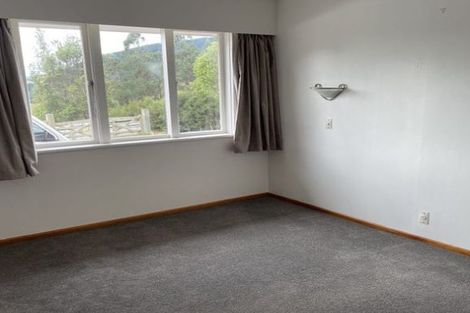 Photo of property in 357 Whitemans Valley Road, Whitemans Valley, Upper Hutt, 5371