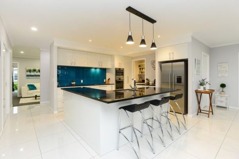 Photo of property in 14 Percy Berry Place, Havelock North, 4130