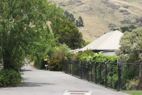 Photo of property in 4 Evans Pass Road, Sumner, Christchurch, 8081