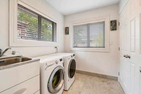 Photo of property in 57 Esther Place, Red Beach, 0932