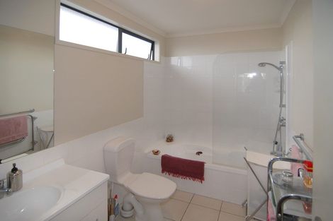 Photo of property in 10/55 Verbena Road, Birkdale, Auckland, 0626