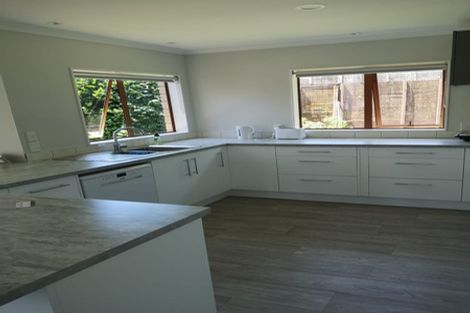 Photo of property in 1 Hidcote Place, Bethlehem, Tauranga, 3110