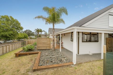 Photo of property in 28 Pleasant Place, Pauanui, Hikuai, 3579