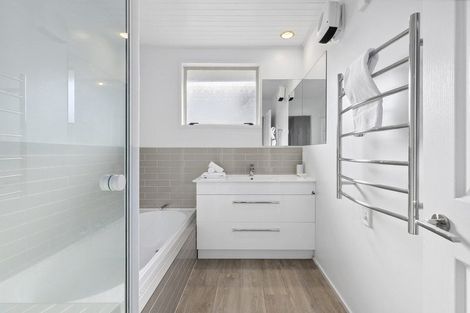 Photo of property in 64b Bills Way, Wanaka, 9305