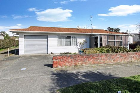 Photo of property in 18a Robinson Street, Foxton, 4814