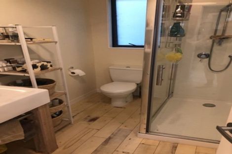 Photo of property in 25 Kennedy Avenue, Forrest Hill, Auckland, 0620