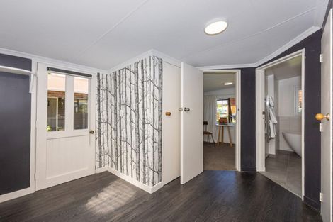 Photo of property in 2 Mclennan Road, Hawea Flat, Wanaka, 9382