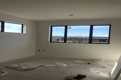 Photo of property in 41 Kaha Road, Takanini, 2110