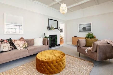 Photo of property in 81a Rangatira Road, Beach Haven, Auckland, 0626