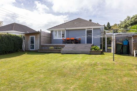 Photo of property in 5 Camden Street, Vogeltown, New Plymouth, 4310