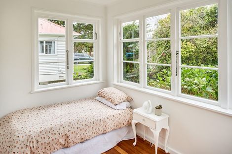 Photo of property in 9 Hunter Street, Taita, Lower Hutt, 5011