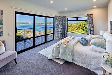 Photo of property in 21 Winchester Street, Kaiwharawhara, Wellington, 6035