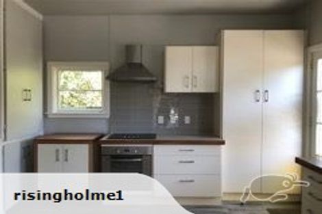 Photo of property in 99 Hawford Road, Opawa, Christchurch, 8023