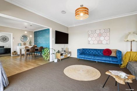 Photo of property in 285 Wellington Street, Pukekohe, 2120