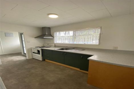 Photo of property in 21 Ranui Avenue, Ranui, Auckland, 0612