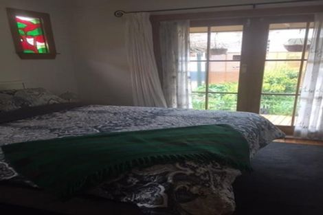 Photo of property in 1 Wikitoria Road, Putiki, Whanganui, 4500