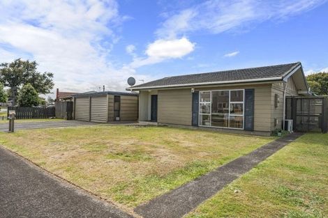 Photo of property in 7 Glengowan Place, Conifer Grove, Takanini, 2112