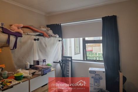 Photo of property in 19 Tukapa Street, Westown, New Plymouth, 4310