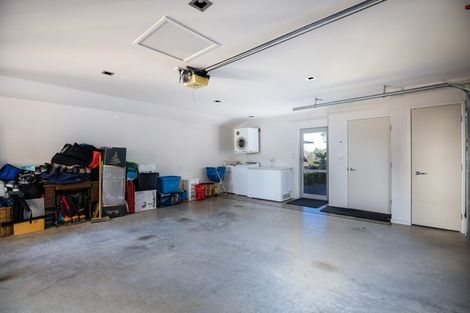 Photo of property in 2/37 Wallace Place, Westown, New Plymouth, 4310