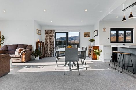 Photo of property in 15 Arion Court, Mount Pisa, Cromwell, 9383