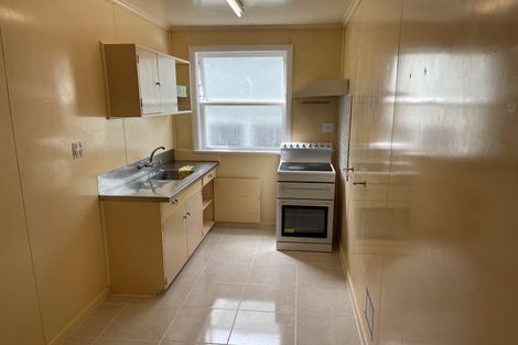 Photo of property in 6 Chatham Street, Berhampore, Wellington, 6023