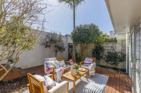 Photo of property in 3/98 Anzac Street, Takapuna, Auckland, 0622
