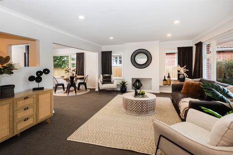 Photo of property in 14 Shearer Avenue, Papanui, Christchurch, 8052