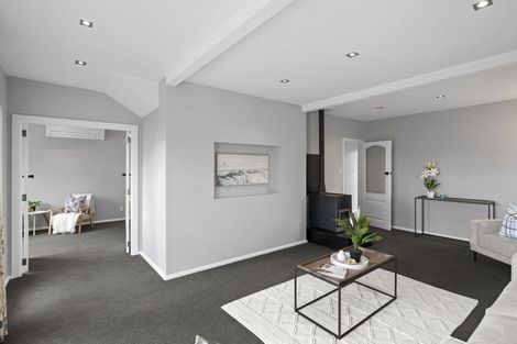 Photo of property in 119a Dyers Pass Road, Cashmere, Christchurch, 8022