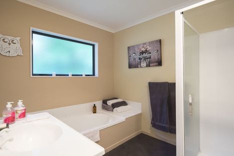 Photo of property in 12 Samuel Way, Judea, Tauranga, 3110