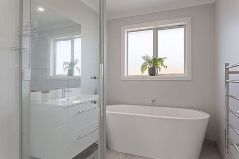 Photo of property in 58 Cassino Street, Rangiora, 7400