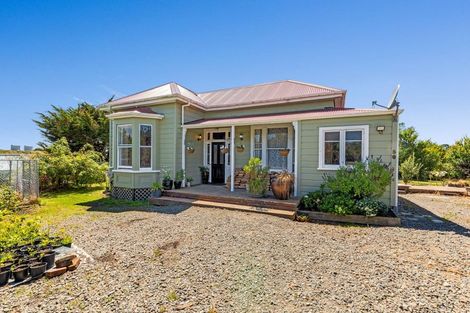 Photo of property in 50 Kimber Street, Halcombe, Feilding, 4779