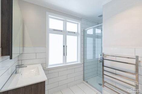 Photo of property in 316 Stokes Valley Road, Stokes Valley, Lower Hutt, 5019