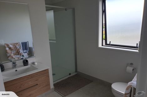 Photo of property in 38 Cockayne Crescent, Sunnynook, Auckland, 0620