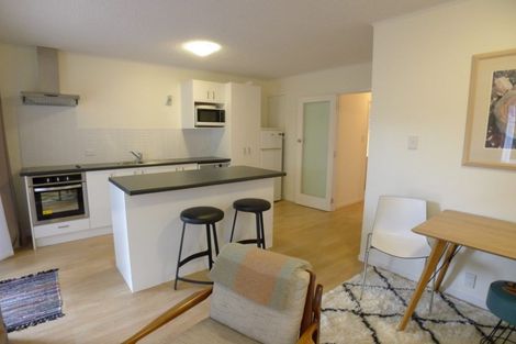 Photo of property in 4/83 Lake Road, Devonport, Auckland, 0622